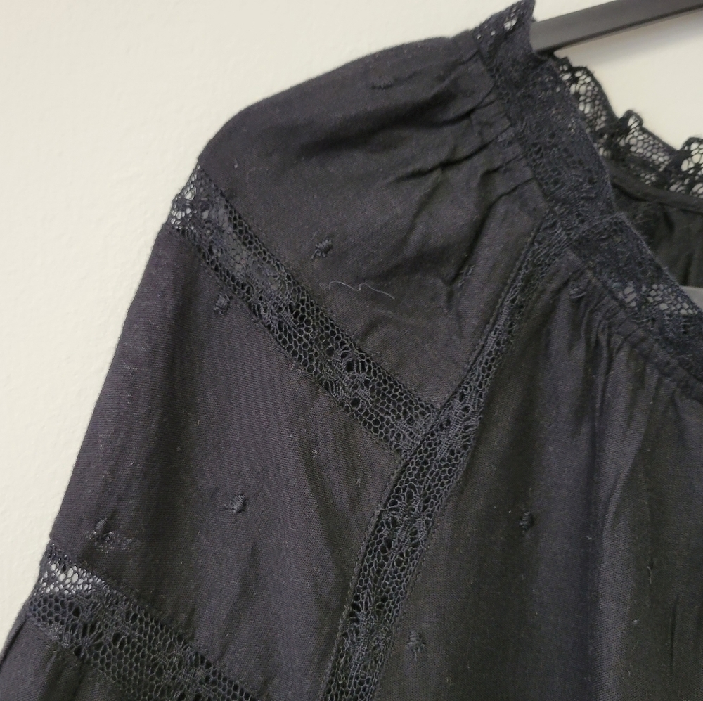 Old Navy lace trim poet blouse Black Jack M - Picture 6 of 13
